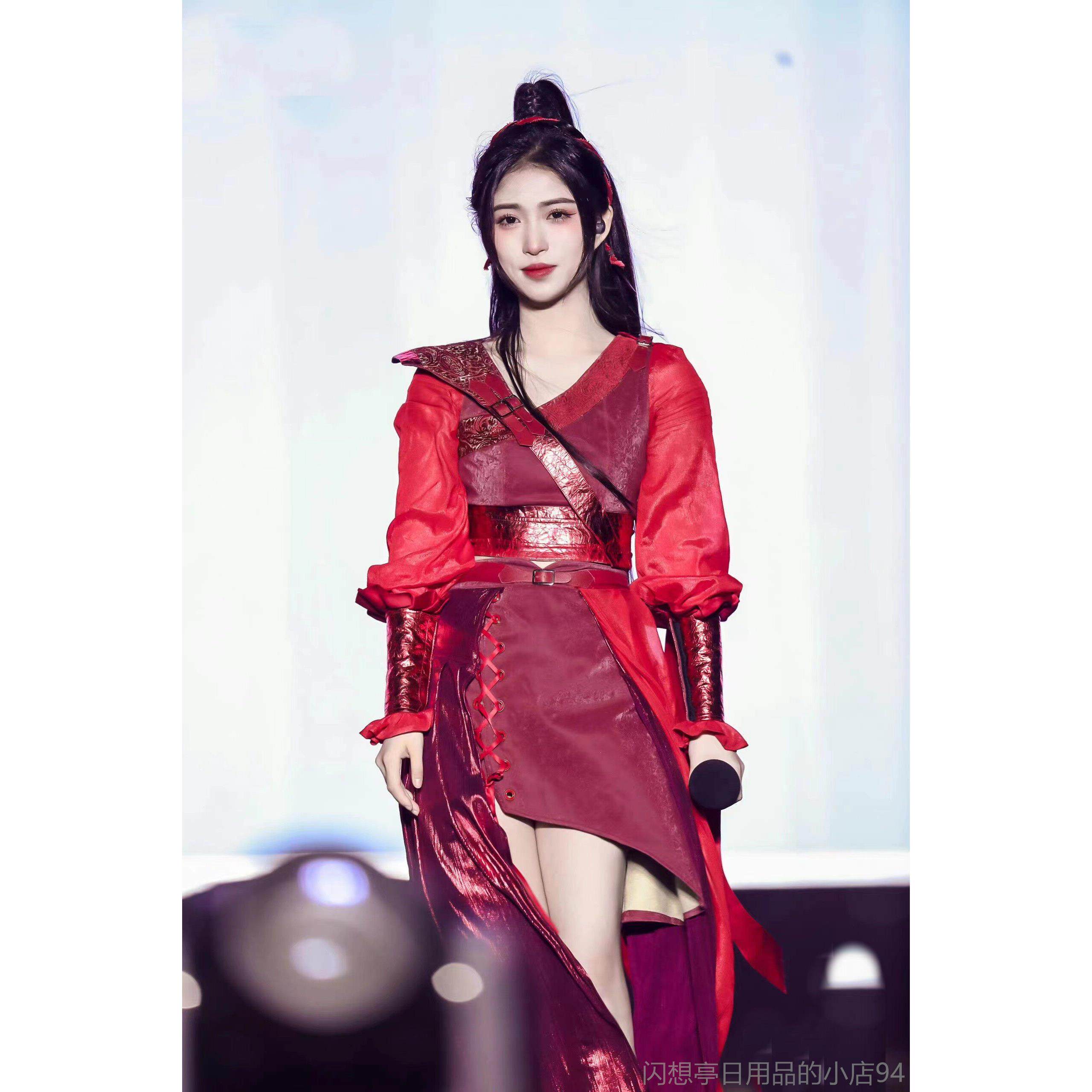 正品韩国流行女团明星女团演唱同风格表演演服装女式式舞古典唱爵