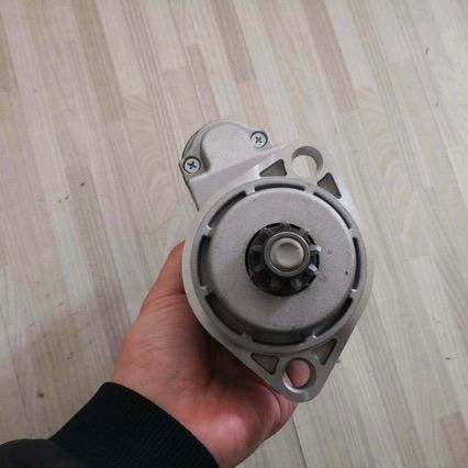 50495900起动机AZE2656起动机AZE2605起动机适用赫驰HATZ起动机