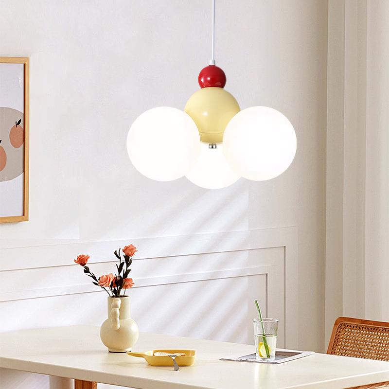 全光谱奶油风卧室吊灯2025新款男孩女孩主卧灯护眼儿童房灯具