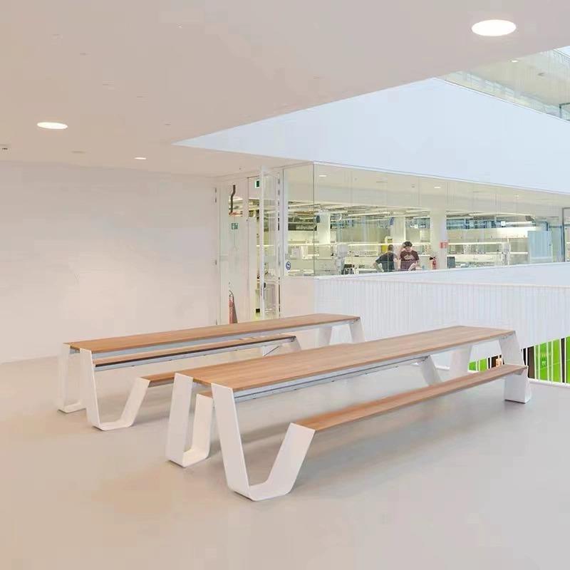 户外桌椅组合别墅庭院花园柚木餐桌酒店高端室外露天休闲室外家具