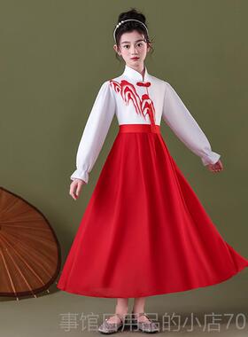 高档儿合唱服诗歌朗诵演出服持红色中男小主学生童红歌中国风女表