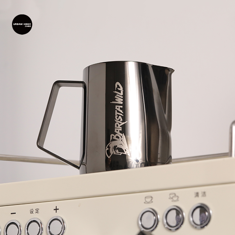 尤本家居镜面咖啡拉花缸带刻度尖嘴打奶泡杯不锈钢拉花杯咖啡器具