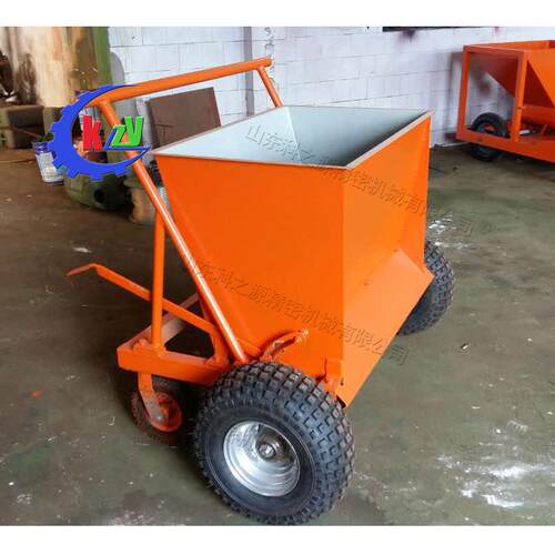 小型运动草坪充砂机 手推式冲砂机 Lawn sand filling machine