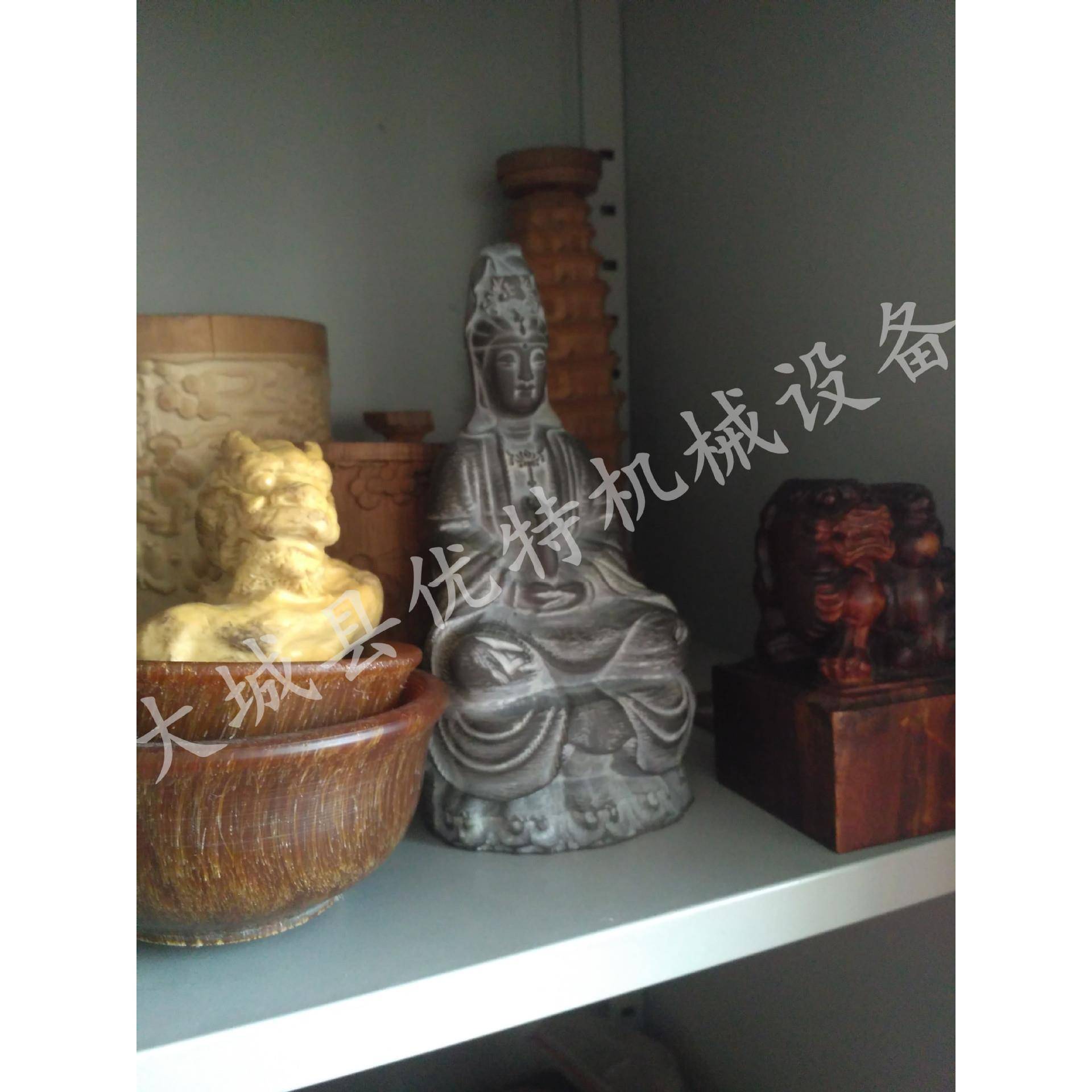工艺品手串汽车钥匙壳雕刻机 弹弓架橄榄核数控雕刻机 木工雕刻机