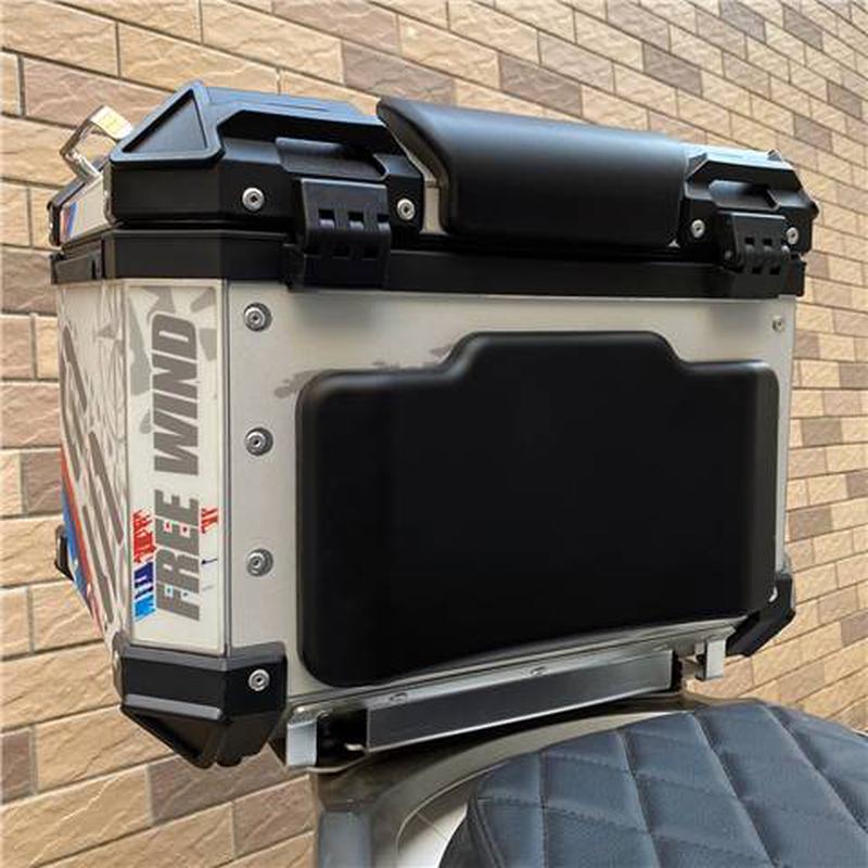 机车尾箱靠垫软夏德8/39/33givi途者铝合金电动车尾箱靠背垫后