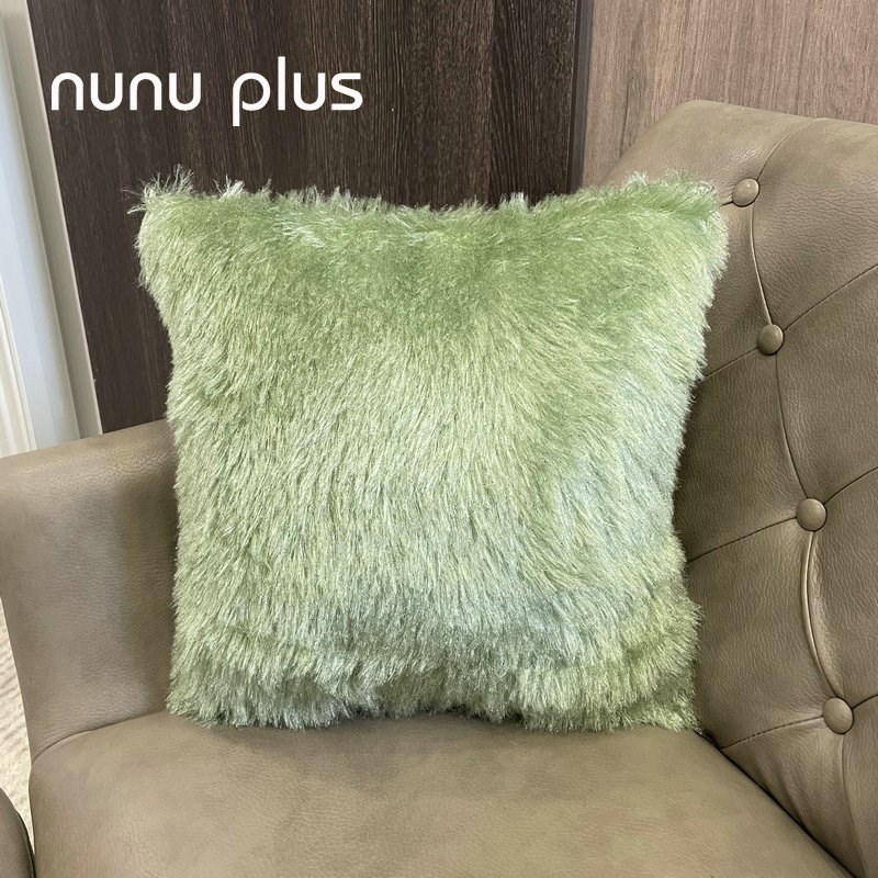 彩色毛绒抱枕 设计师款毛绒抱枕样板房时尚感欧式抱枕 靠垫靠包