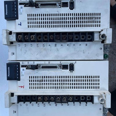 伺服驱动MFDLTA3SF,3kw。一起买回来的三个都通