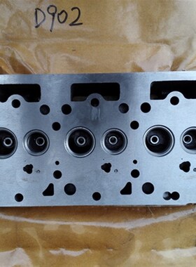 久保田D902发动机 缸盖 总成 带气门D1703