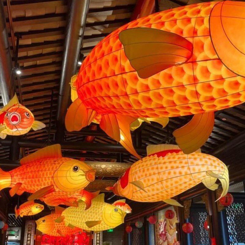 美陈锦鲤鱼灯笼鱼形吊灯大型元旦新年餐厅商场公园花灯彩灯装饰品