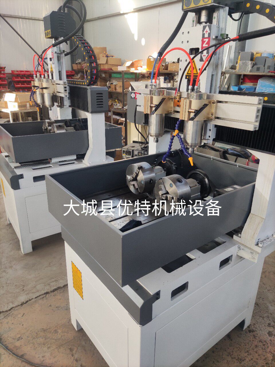 数控圆雕机多头木雕机四轴四联动雕刻机工艺品立体摆件雕刻机