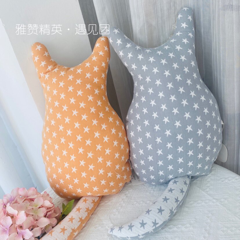 雅赞来福猫宝宝靠枕抱枕儿童玩偶小学生午休枕可爱卡通趴睡可机洗