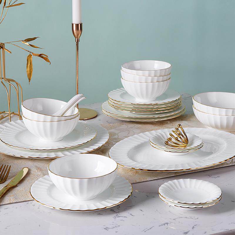 高淳陶瓷骨瓷餐具套装碗碟中式家用瓷器浮雕轻奢陶瓷纯白盘子