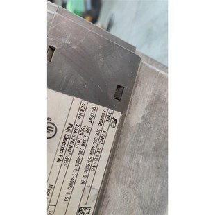 变频器 380V FRN2.2E1s一4E