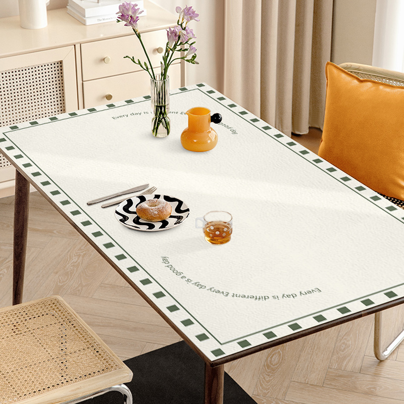 简约现代高级感皮革桌垫防水防油免洗防烫隔热餐桌布茶几布