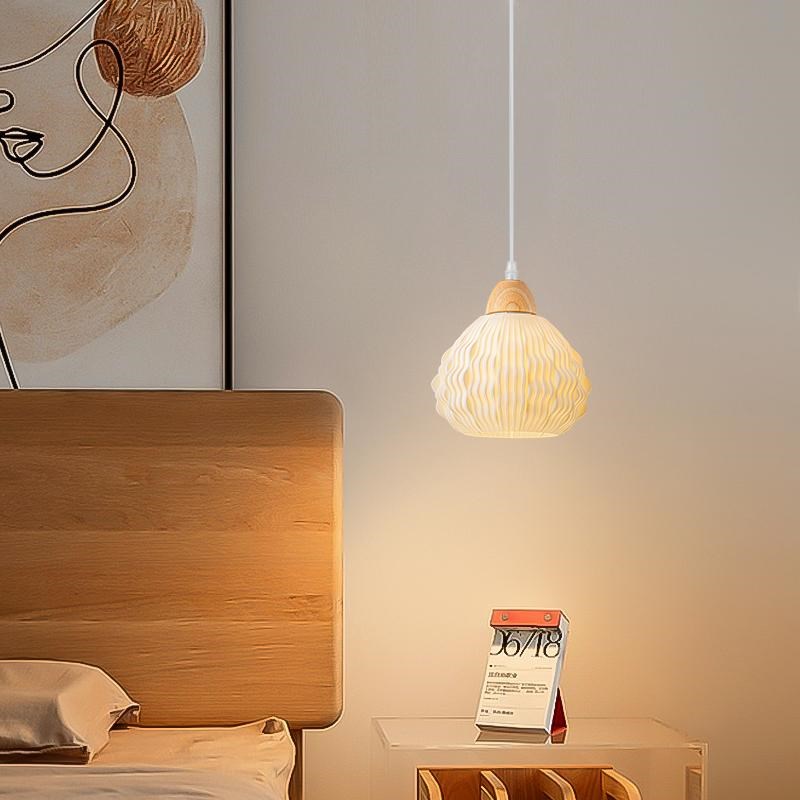 新款创意宅寂风餐厅吊灯中古风艺术床头吊灯三头家用吧台餐桌灯具