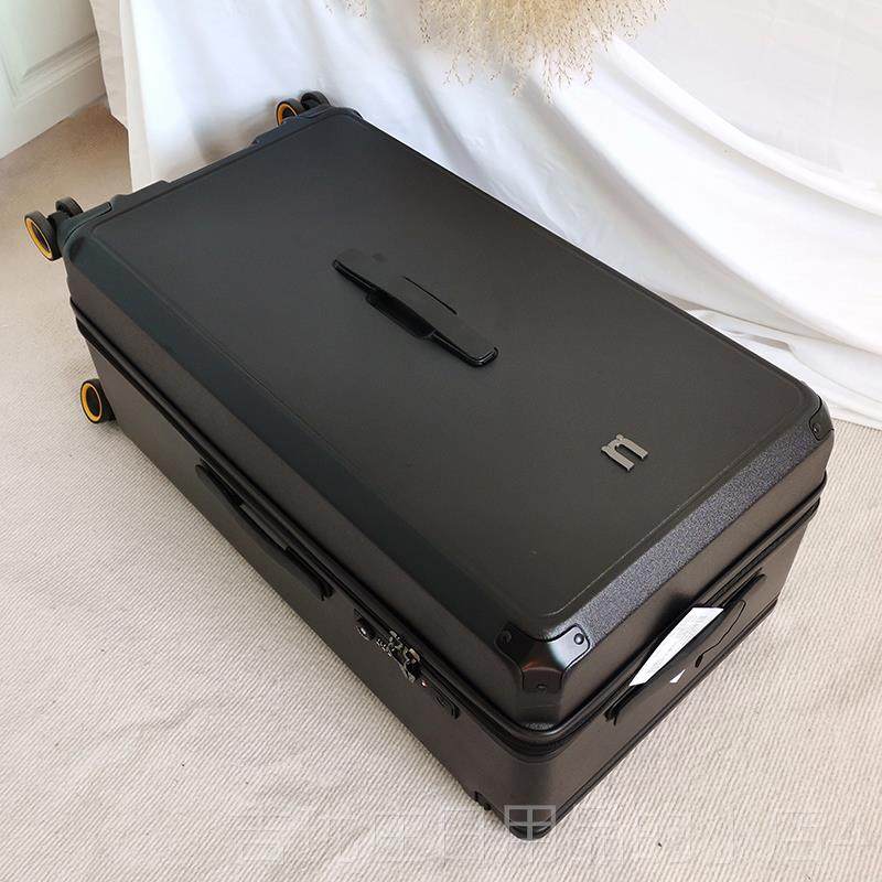 正品出口加厚拉大容量万向轮26旅寸行箱2宽8女行李箱30杆箱带USB