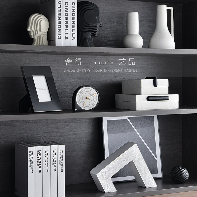 黑白极简样板间展厅书房书柜客厅展示柜软装饰品陈列道具摆件组合