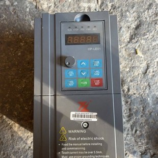 3R7P 380V三相 2R2G 变频器BD330