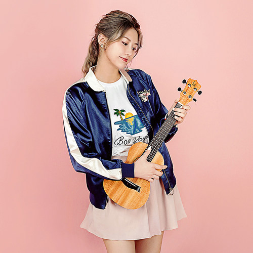 恩雅Kaka单板尤克里里KUC25D初学者女生款23寸小吉他入门乌克丽丽