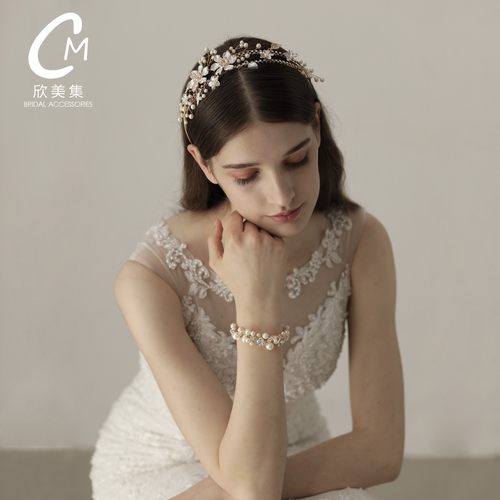 o583新款珍珠花手腕带伴娘手腕花金色新娘姐妹团手饰婚礼配饰手花