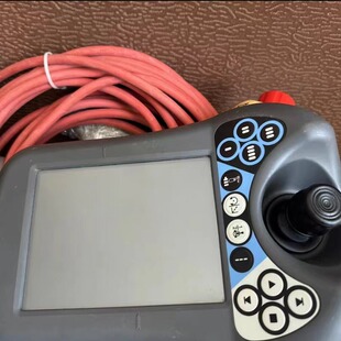 议价ABB机器人DSQC679示教器IRC5控制柜3HAC028357-001全新