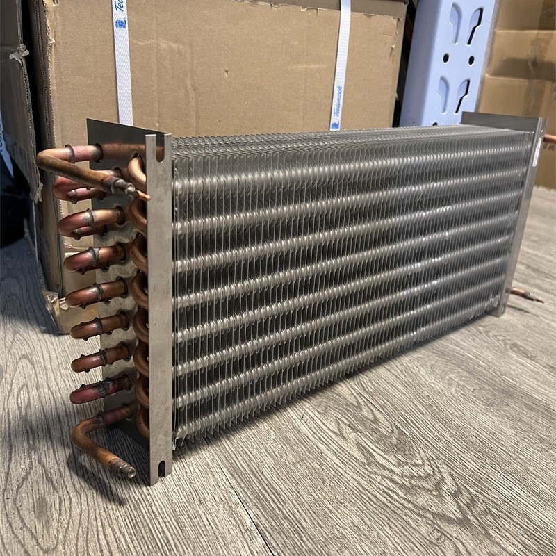 普上制冷 2进2出蒸发器双回路 冷藏库冰柜立柜岛柜冷柜冷却器