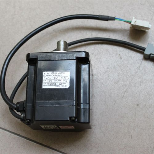 SGMP-02U314CM  安川马达 SGMP-01U314CM 议价