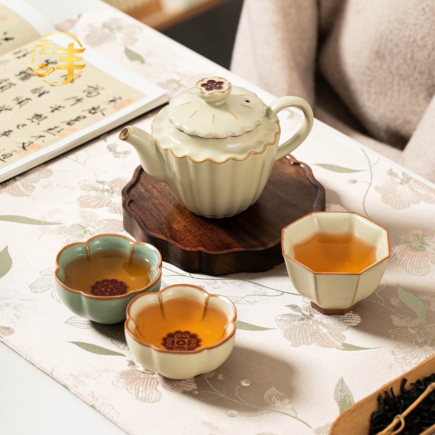 月白汝窑茶具套装家用高端女士一壶三杯高颜值泡茶壶茶杯送礼盒装