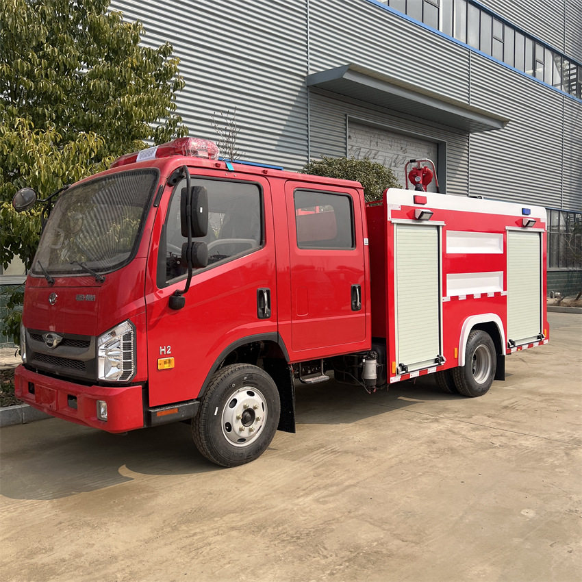 【程力集团】小型2方水罐消防车湖北随州程力工厂直销消防车