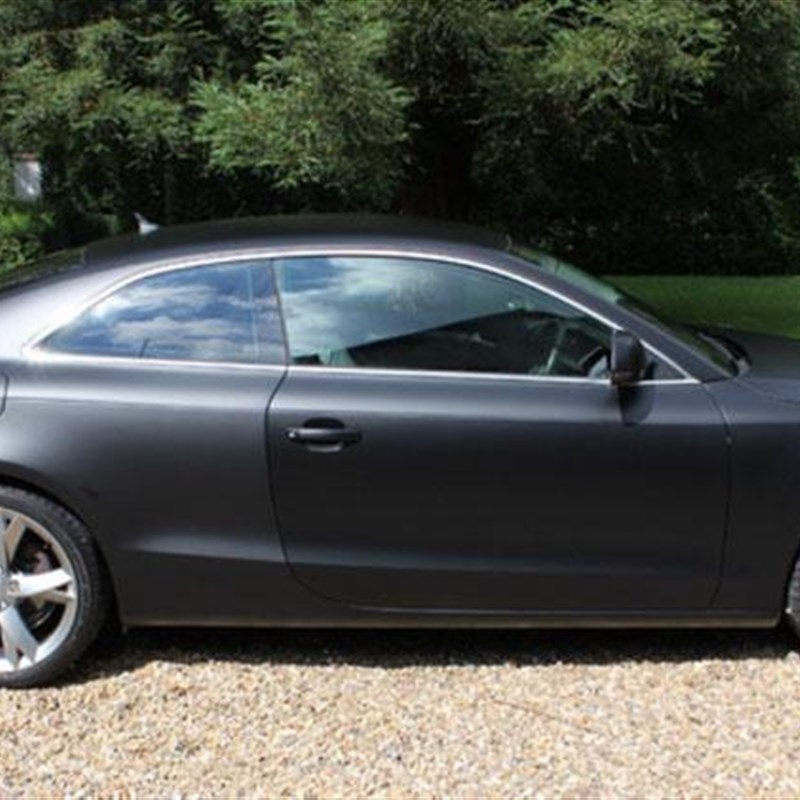汽车改色亚光黑膜防刮伤全车改装磨砂黑保护膜 车顶亮光黑膜