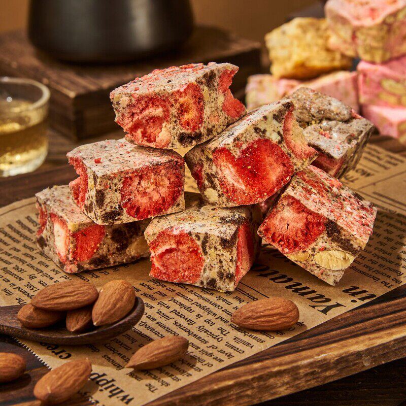 【大姚推荐】奥巧冻干草莓雪花酥法芙娜可可雪花酥组合250g/包