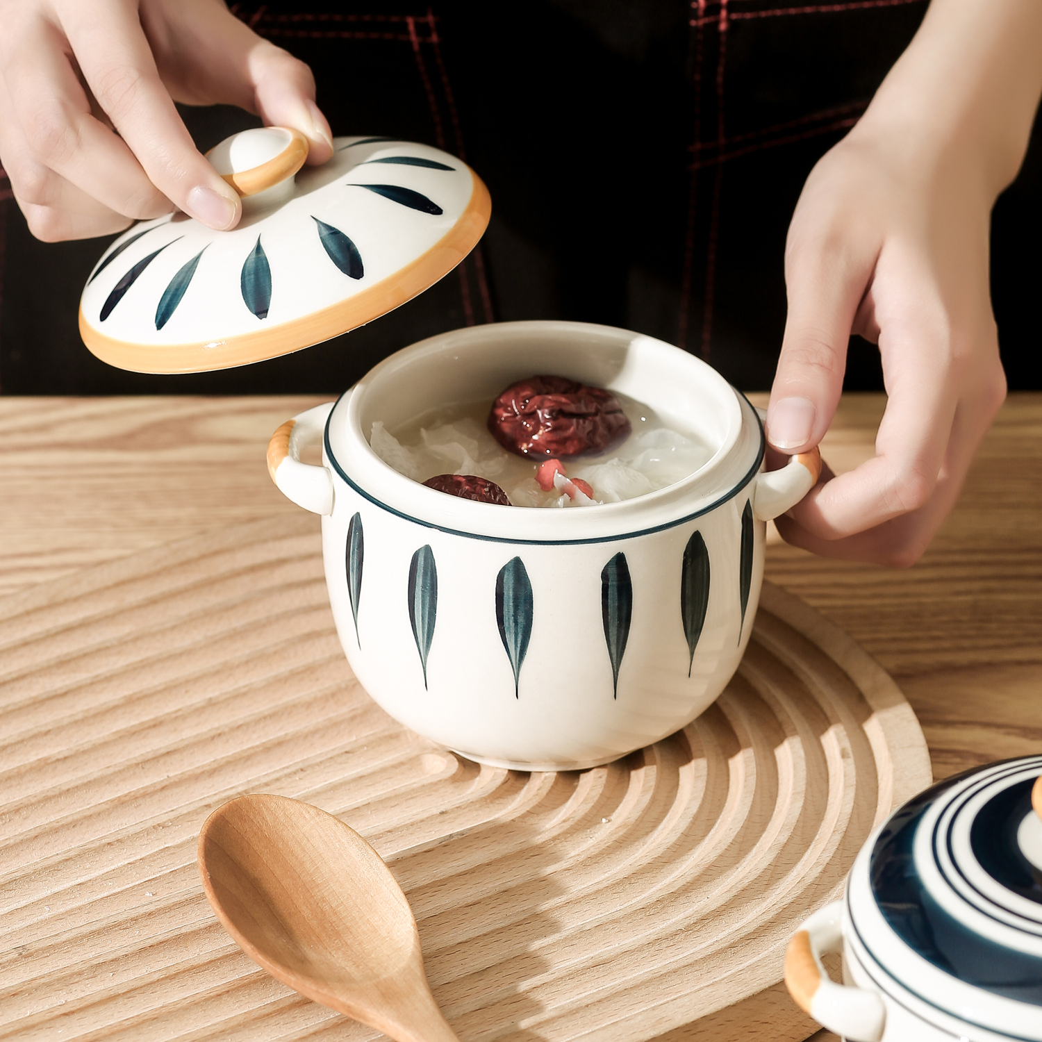日系炖盅陶瓷带盖隔水炖蒸盅家用一人份蒸蛋盅燕窝汤盅炖罐炖碗
