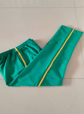 中小学生新品绿色纯棉一道黄杠校服运动裤宽松直筒休闲裤弹性舒适