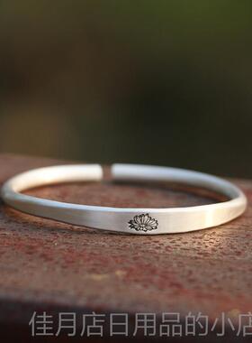 高档999纯固银磨砂古代中雏间扁平菊精致体然自文学覆古手镯