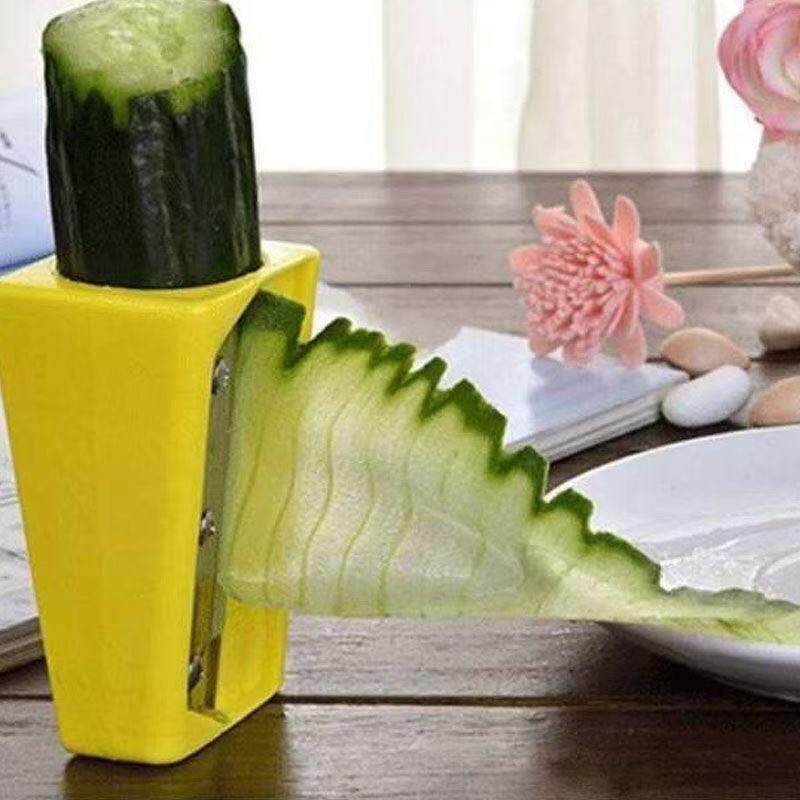 日本精工黄瓜刀削器敷面膜美容刨卷器卷笔刀切黄瓜敷脸切片工具