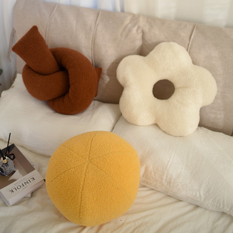创意打结球装饰抱枕花朵毛绒靠枕家居卧室沙发床头靠垫拍照道具