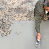 水泥路面修补料高强度灌浆料地面起沙修补剂道路快速修复特种砂浆