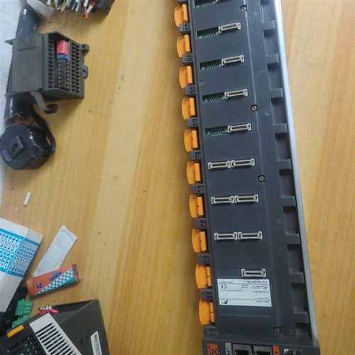 Fuji/ NP1BS-13 PLC基板功能测试