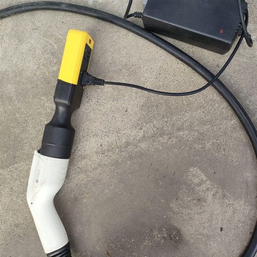 充电桩取电器转换插头新能源电摩220V电动车房车转换器交流取电器