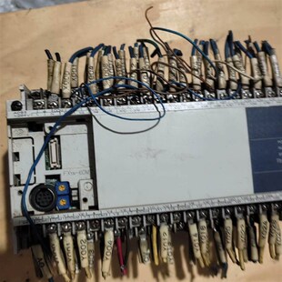 PLC现拆机 打 型号是FX1N一60M丁一001
