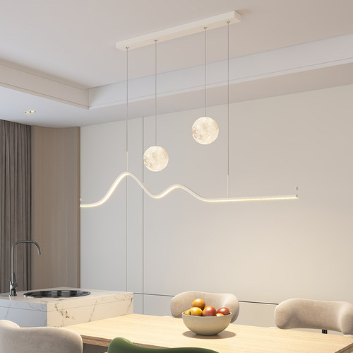 铭琢灯饰月球餐厅吊灯个性设计款吧台护眼吊灯全光谱高显指长餐桌