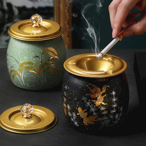 防飞灰不锈钢烟灰缸家用客厅办公室创意高级感带盖漏斗金属防摔