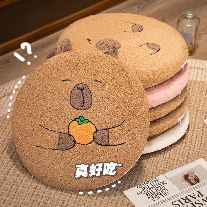 可爱水豚坐垫cpybr卡皮巴拉屁垫学生办公室久坐不累椅垫慢回弹