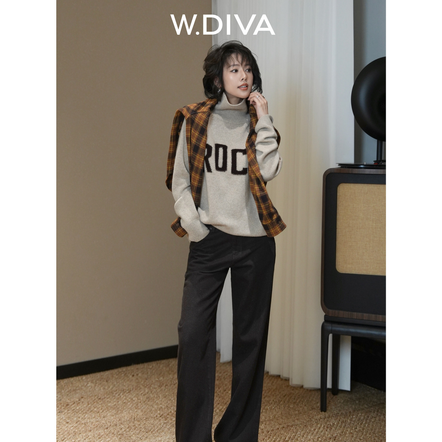 W.Diva【闲迹毛衣】字母提花罗纹收束高领羊绒羊毛衣DWZWSD0013,女装/女士精品,羊绒衫,淘宝优惠券,粉丝福利购,淘宝优惠卷