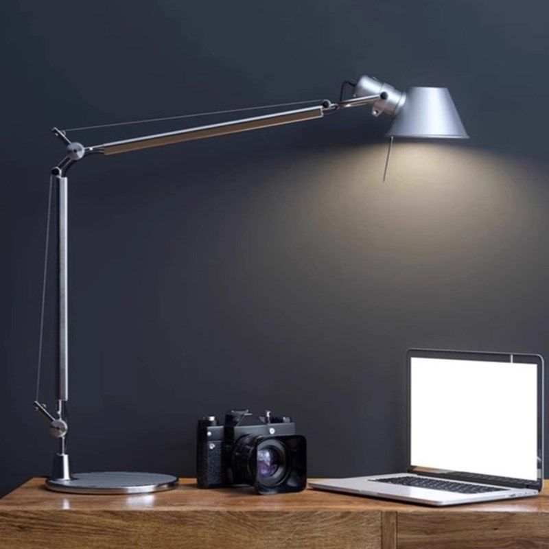 意大利artemide书桌学习商务台灯办公室护眼夹子伸缩调节折叠摇臂