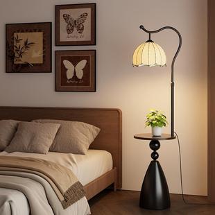 中古CWV风落地灯卧室式床头柜物置架体美式客厅沙发实木一边几立