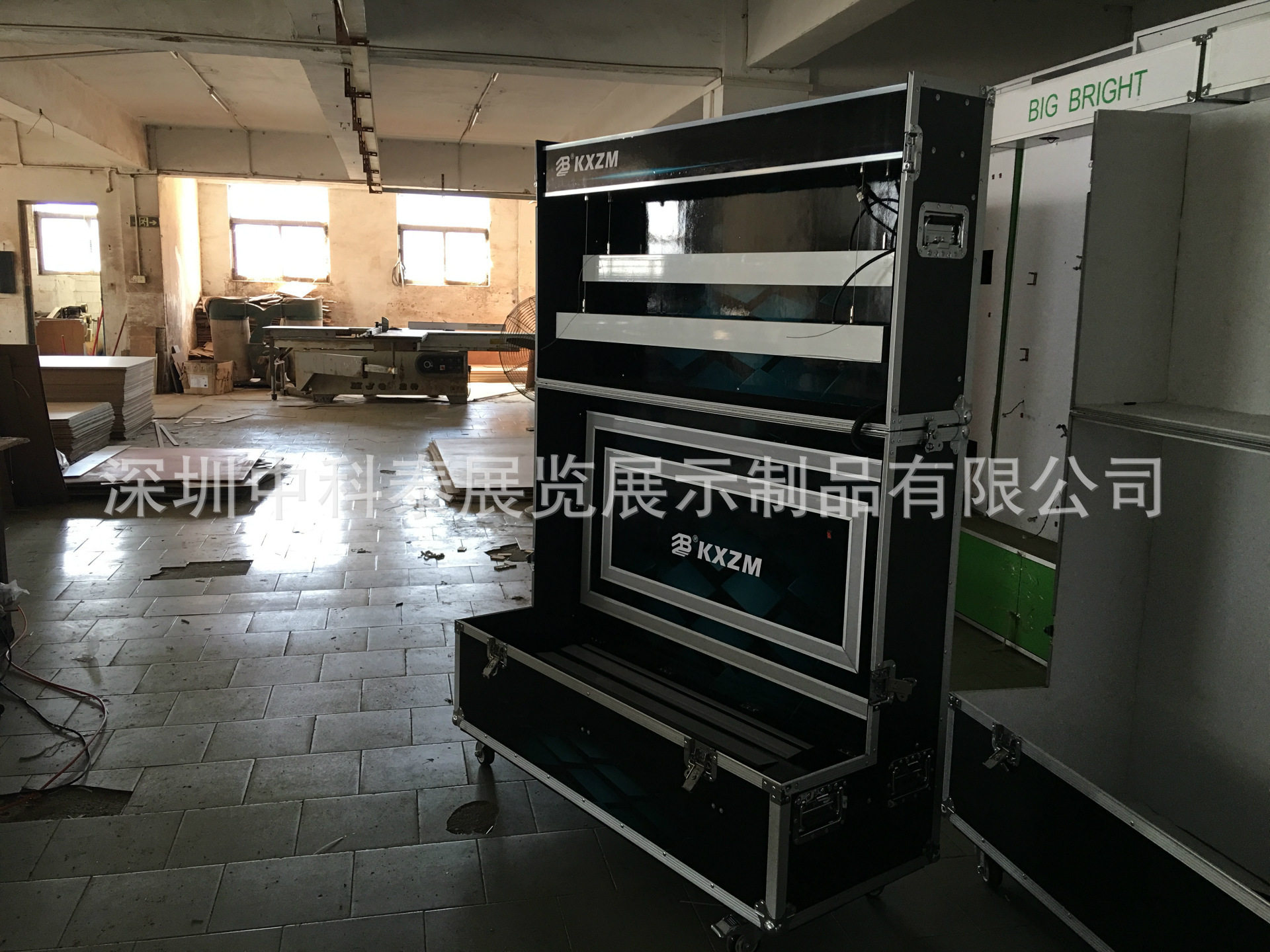 LED灯具测试折叠移动展示柜