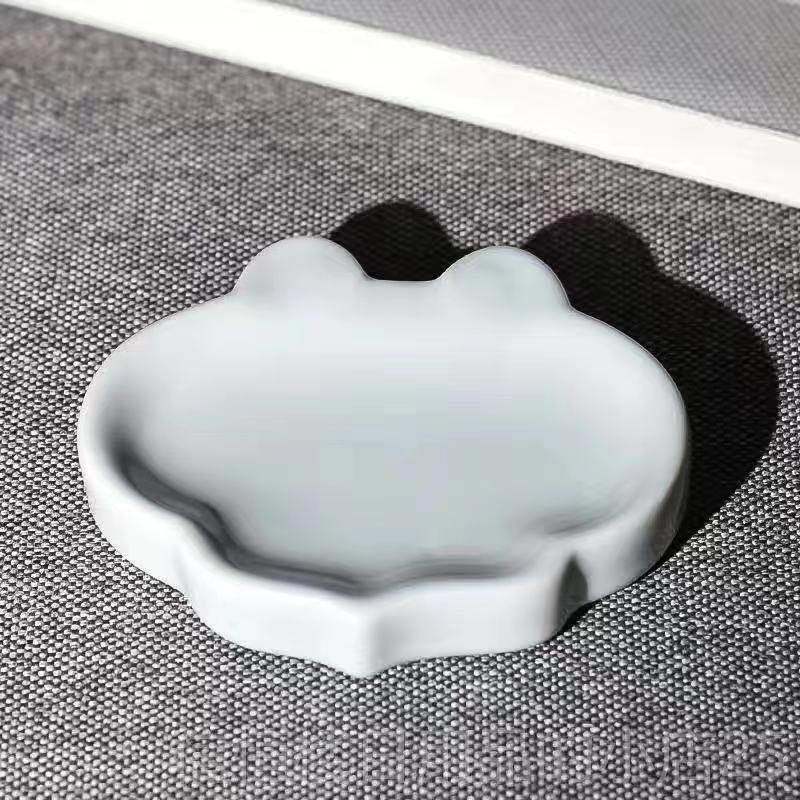 高档天一堂陶瓷祥云墨碟复国风古水碟笔搁笔舔镇纸砚台创意青瓷墨,文具电教/文化用品/商务用品,文房四宝,淘宝优惠券,粉丝福利购,淘宝优惠卷