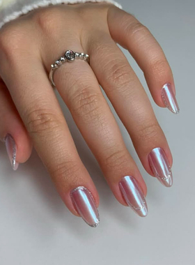 法式极光海莉穿戴甲手工中长款老钱简约美甲高级绝美杏仁指甲