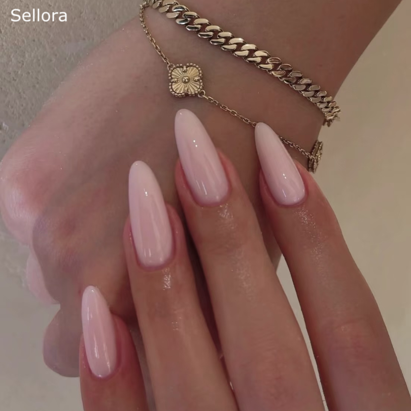 Sellora简约粉色纯色海莉穿戴甲手工中长款美甲绝美高级杏仁指甲